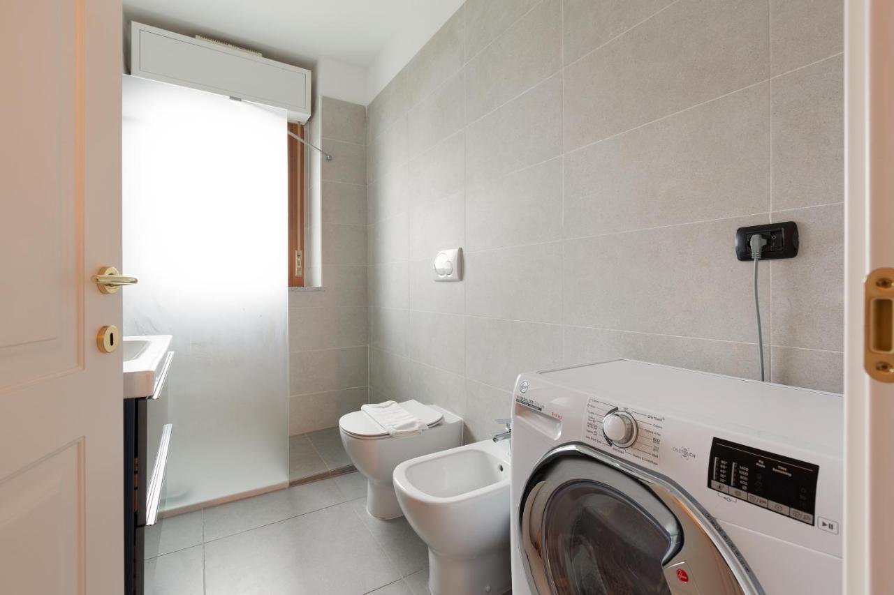 Milan Comfy Apartment X3 - With Balcony Exterior foto